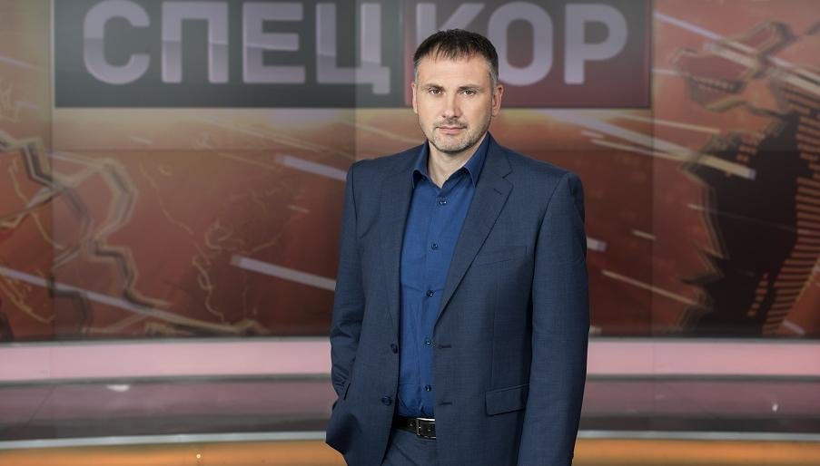 Відомого журналіста та ведучого з Рівного Руслана Ярмолюка відзначе... Відомого журналіста та ведучого з Рівного Руслана Ярмолюка відзначено почесною державною нагородою